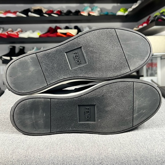 🍎FENDI VOCABULARY SLIP ON SNEAKER🍎 - Picture 6 of 9